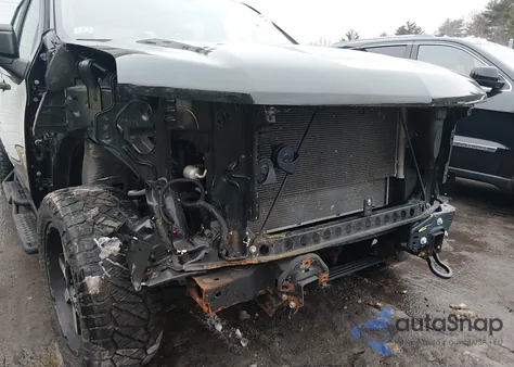 2020 Chevrolet Silverado 1500 4Wd Short Bed Custom из США, поврежденный, VIN 1GCPYBEH9LZ360739